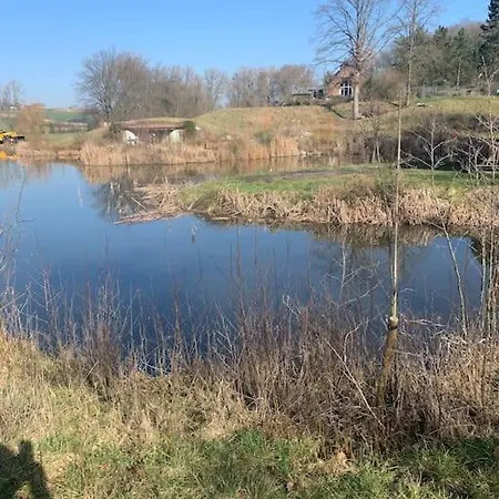 Maison Au Milieu D Un Paysage 펜션 *